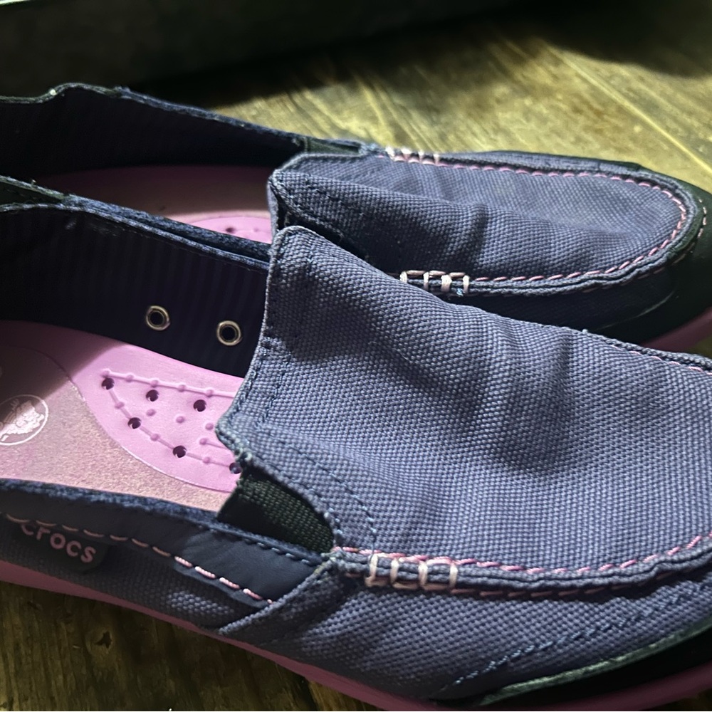 CROCS Navy and Pink Canvas Slip-On Flats